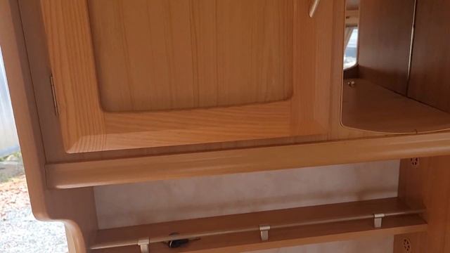 Обзор компактного каравана ELDDIS 750 кг отдельный санузел смотреть онлайн