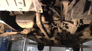 СНЯТИЕ И УСТАНОВКА РЕЙКИ на Nissan Almera N16