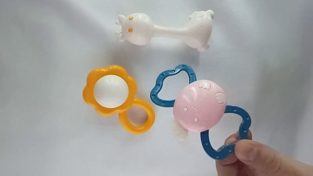 Набор погремушек "Мои первые игрушки" , погремушка для детей , купить погремушку , погремушки смотреть онлайн