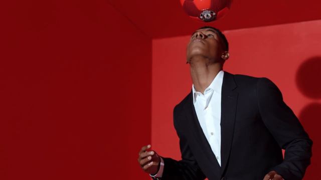 Paul Smith | A Suit To Travel In for Manchester United смотреть онлайн