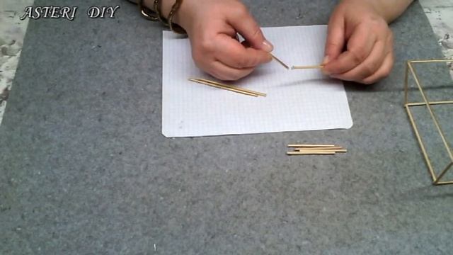 DIY// ПЕРЕДЕЛКИ ФИКС ПРАЙС// СТИЛЬНАЯ ФОТОРАМКА, ПОДСТАВКА И КОМОД смотреть онлайн