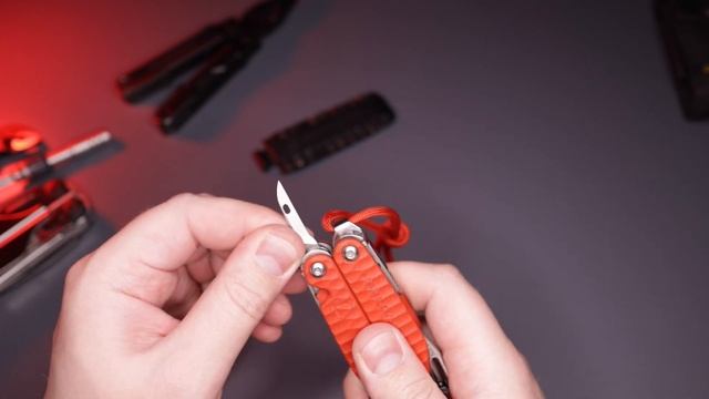 СОБРАЛ ИДЕАЛЬНЫЙ МУЛЬТИТУЛ! Переделал LEATHERMAN Charge+ в компактный SURGE !!!