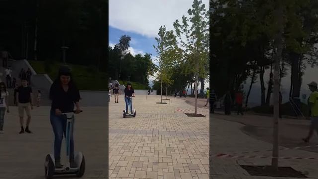 на сигвее.Коктобе май 2016 смотреть онлайн