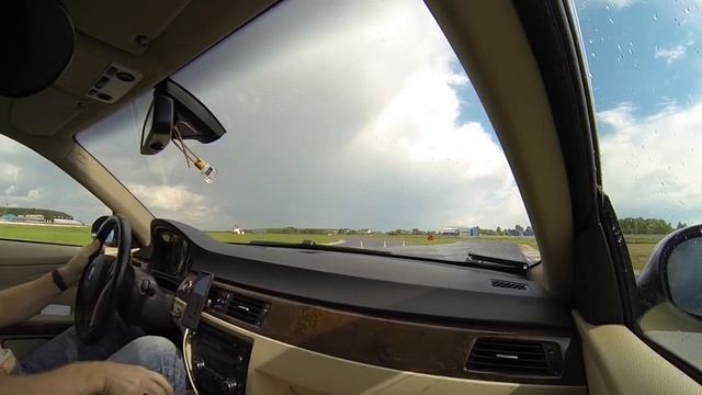 ADM Raceway Мячково трек день 13.06.2021 BMW E92 325i после дождя:) смотреть онлайн