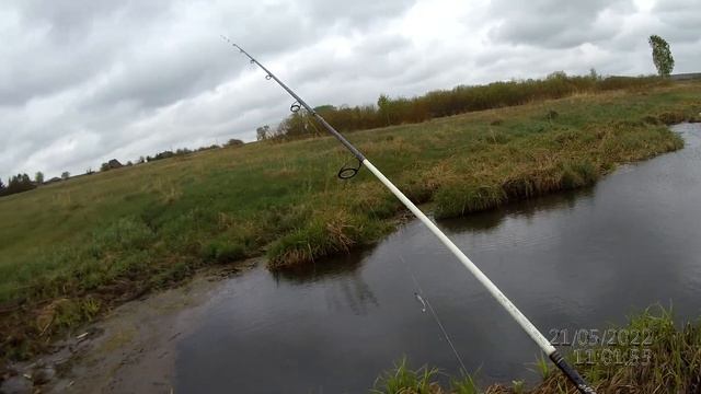 Ловля щуки на спиннинг. Открытие сезона летней рыбалки 2022. смотреть онлайн