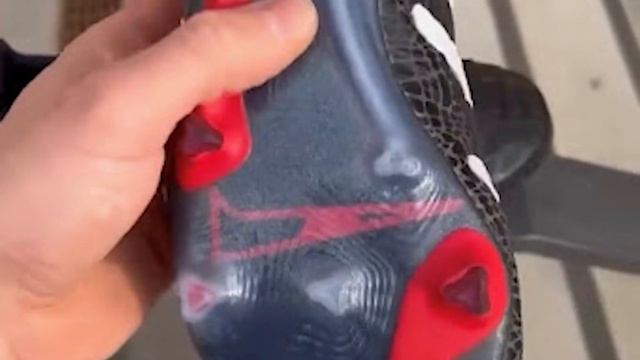 Adidas Predator 94 Originals 2024 Remake Boots Leaked смотреть онлайн