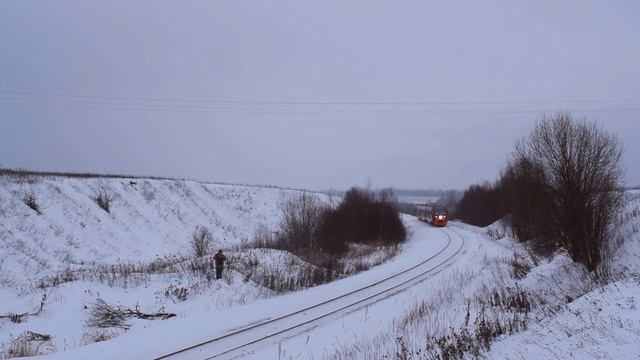 Рельсовый автобус РА2-067 с туристическим поездом Москва - Переславль-Залесский смотреть онлайн