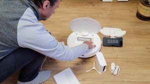 Робот-пылесос Xiaomi Robot Vacuum Mop 2S. Щетка и фильтр цена купить. Распечатка и первое включение