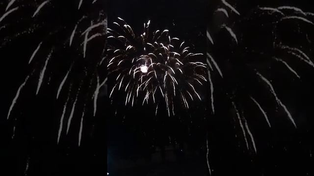 Всех поздравляю с прошедшими праздниками! смотреть онлайн