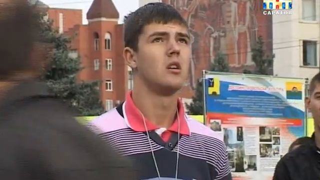 В выходные на Театральной площади прошли дни районов смотреть онлайн