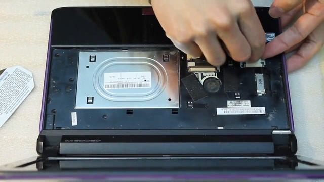 acer aspire one nav50 laptop/netbook disassembly remove motherboard/hard drive/screen bezel etc... смотреть онлайн