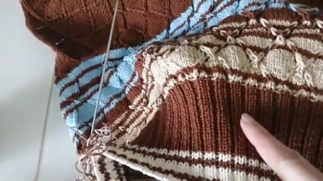 Летняя футболка спицами. Как увеличить вырез, если связали маленький росток смотреть онлайн