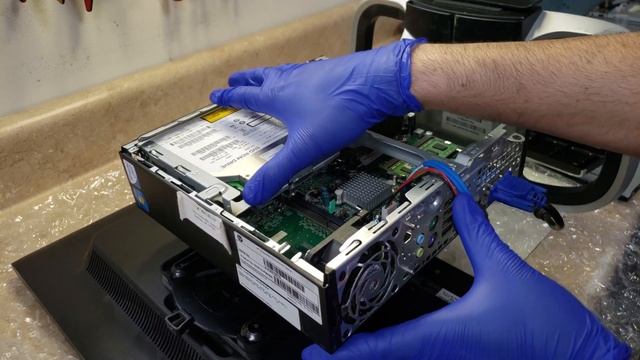 How to remove hard drive on HP Compaq 8200 Elite Ultra-slim. 4K UHD смотреть онлайн