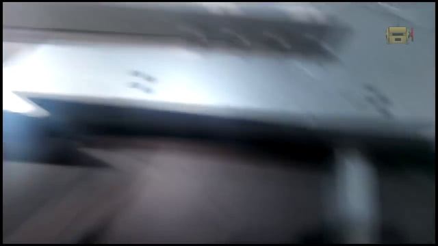 Вынос мозга: замена светодиодных ламп в лифте смотреть онлайн