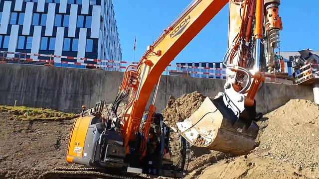 Hitachi ZX225USLC-7 Koch AG смотреть онлайн