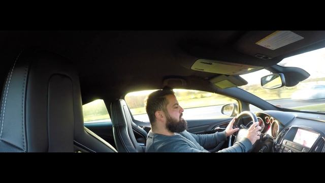 Opel Astra GTC OPC 2,0 T 280 HP смотреть онлайн