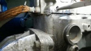 Газель удаление обломанных шпилек выпускного коллектора