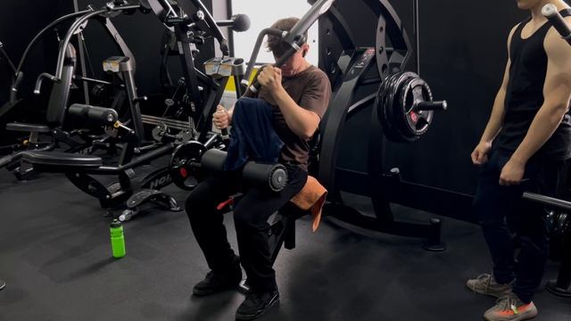 Back & Triceps Workout At SUNGYM - Day 18