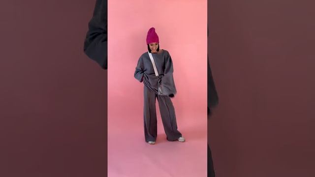 ОБЗОР БОМБИЧЕСКИХ СВИТШОТОВ БРЕНДА “UP TO FIVE” подробнее в описании смотреть онлайн