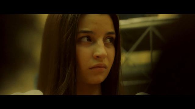 SMALL WORLD Trailer German Deutsch (2021) смотреть онлайн