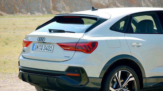 Audi Q3 Sportback 2020 (Coupe SUV) - first look, exterior interior & PRICE (S Line) смотреть онлайн