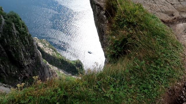 RANDONNEE AU SOMMET D'UN FJORD! (Jour 13 Preikestolen Norvège OBJECTIF CAP NORD) смотреть онлайн