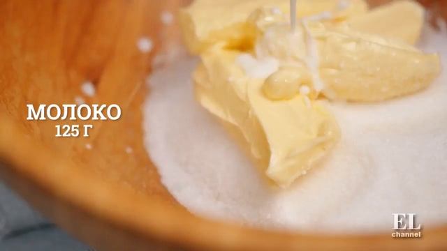 Бисквитный пирог с вишней