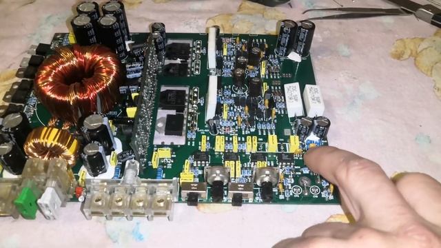 Твик E.O.S AE-35T смотреть онлайн