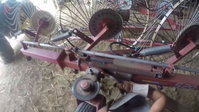 Broken Rake! смотреть онлайн
