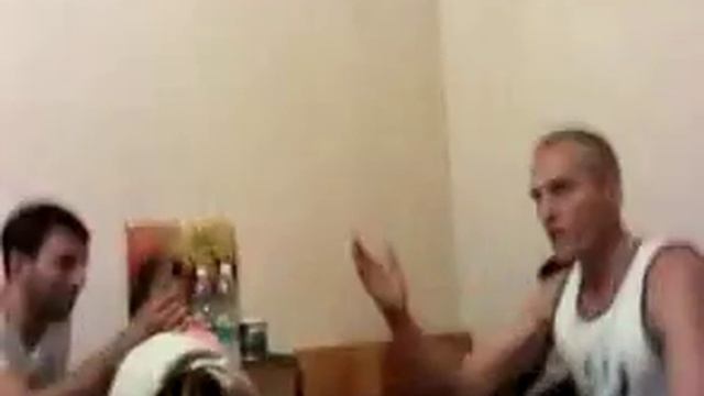 Вова поэт - стих - Любите Бога и не забывайте мать.mp4 смотреть онлайн