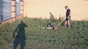 Газоно косилка