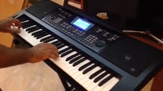 Schubert 'Little Beethoven' Set Tastiera pianola musicale supporto e panchetta sgabello смотреть онлайн