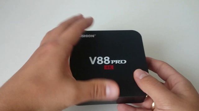 SCISHION V88 Pro Android TV Box powered by Amlogic S905X Unboxing (Video) смотреть онлайн