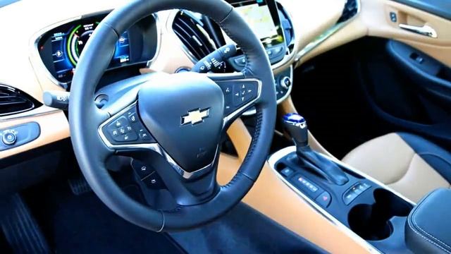 New 2018 Chevrolet Volt First Look смотреть онлайн