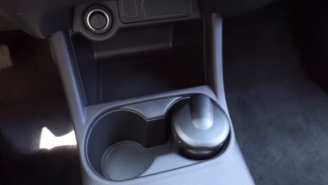 Mitsubishi Outlander 2016 2.0 (146 л.с.) 2WD CVT Invite - видеообзор смотреть онлайн