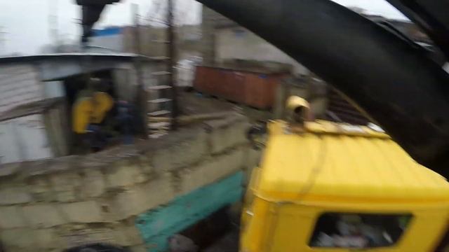 Кран Манипулятор.Опасная работатяжёлый груз.гильйотинавес 6 тоннне каждый манипулятор поднимет