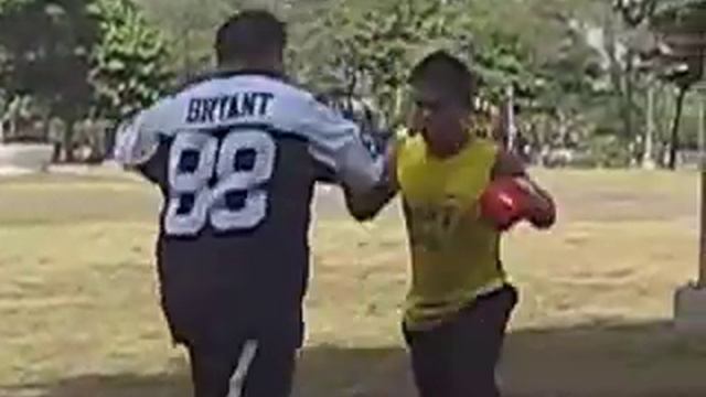 PHYSICAL FITNESS THRU BOXING EXERCISE IN THE QUEZON CITY ELLIPTICAL CIRCLE, PHILIPPINES смотреть онлайн