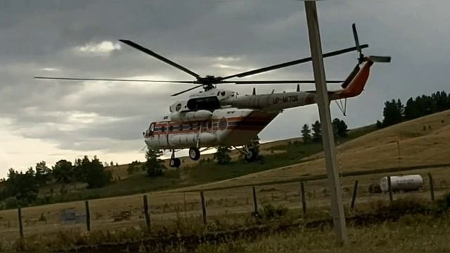 Вертолет МИ-8 МЧС / The MI-8 helicopter смотреть онлайн