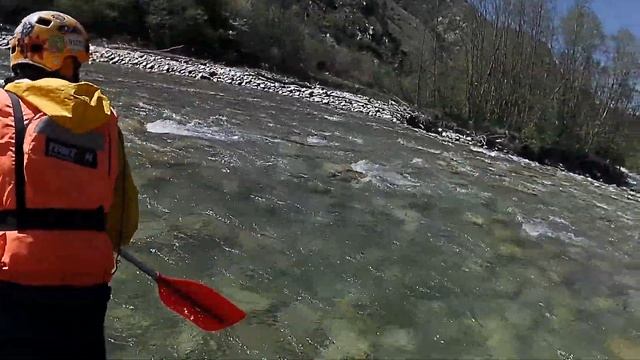 Сплав по реке Уллу-Кам (Кубань), низкая вода в мае 2023 г. смотреть онлайн