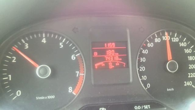 VW Polo 2011 1.6 механика - расход топлива по трассе смотреть онлайн