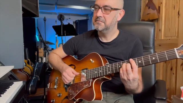 Somewhere over the rainbow - chord melody - jazz guitar - Harold Arlen - Herbert Stothart смотреть онлайн