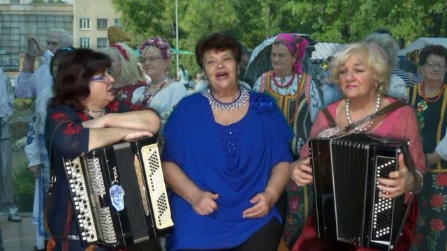 Как здорово что все мы здесь сегодня собрались. смотреть онлайн