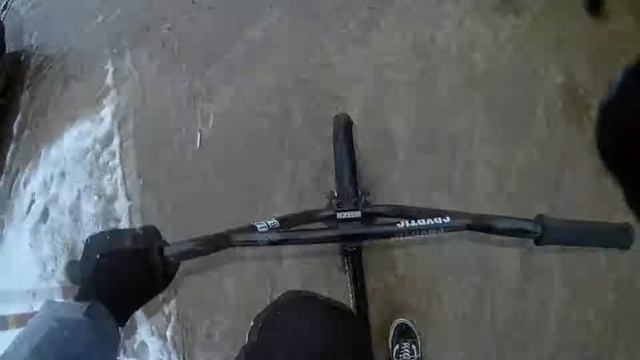 GOPRO BMX RIDING|ПОСТАВИЛ 180| ЖЁСТКИЙ ДРОП С 5 СТУПЕНЕЙ|ПРОБИЛ КОЛЕСО(| смотреть онлайн