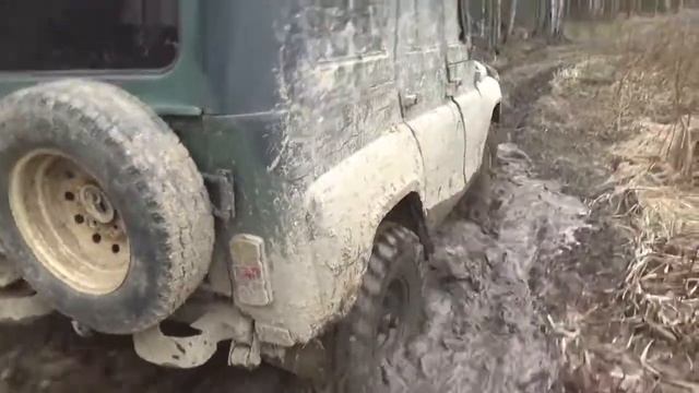 УАЗ 469 НА ВОЕННЫХ МОСТАХ на Silverstone 117 XTreme РЕАЛЬНО ЕДЕТ смотреть онлайн