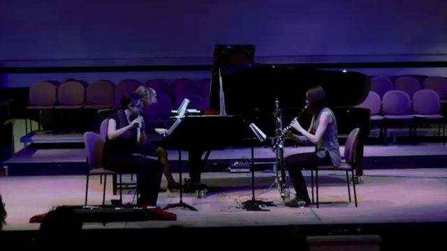 Andrew Lewis – Straatmuziek (Carla Rees, flutes; Heather Roche, clarinets; Xenia Pestova, piano) смотреть онлайн