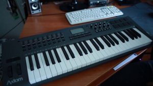 Видеообзор миди клавиатуры M-AUDIO AXIOM 49
