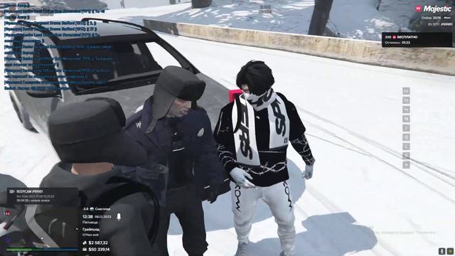 Вот какие бывают сотрудники LSPD... смотреть онлайн