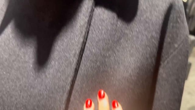 Соединим винный с глубоким синим. Оттеним белым. Классическое сочетание для любителей тихой роскоши смотреть онлайн