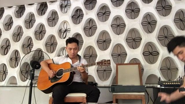 Loop on Zoom G1on with Moris W-50 смотреть онлайн