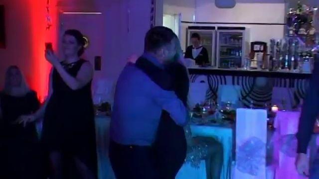 НОВОГОДНИЙ КОРПОРАТИВ, клип ЭПИЛОГ смотреть онлайн